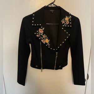 Privy Black Floral Embroidered Cotton Jacket/Blazer